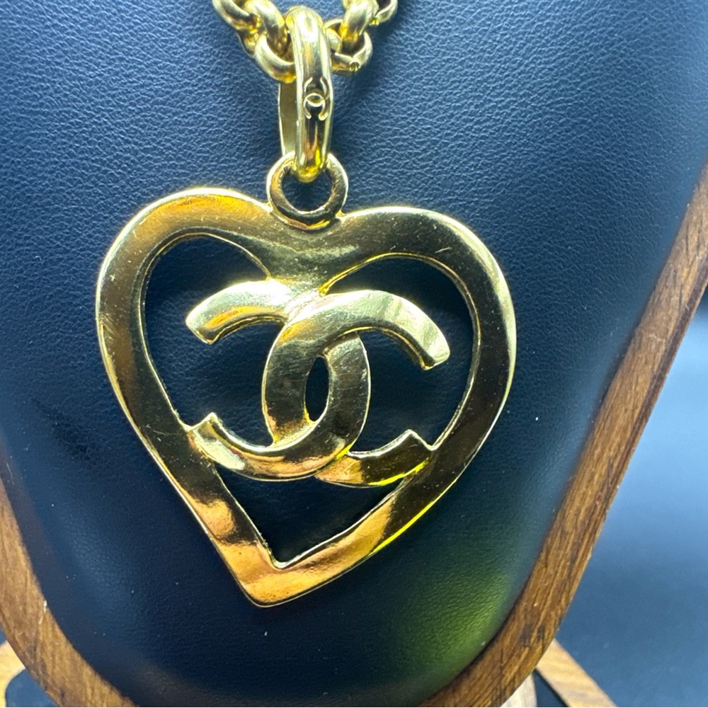 Authentic CHANEL Gold Heart Necklace